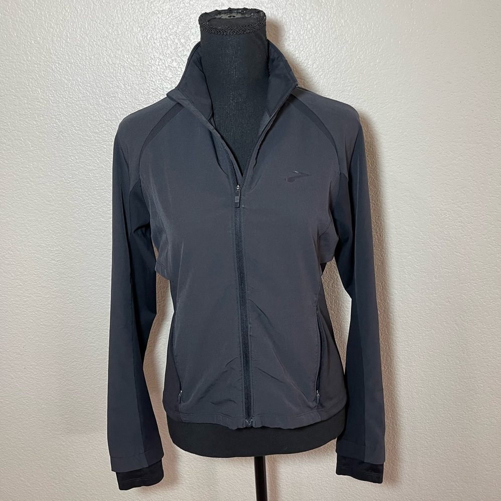 Brooks Women’s Fusion Hybrid Jacket Size Small running jacket layering jacket